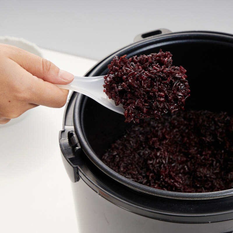 Nồi cơm điện LocknLock Daily rice cooker EJR472BLK dung t&iacute;ch 1.8L - M&agrave;u đen, , large image number null